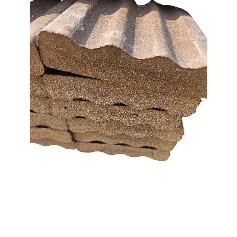 Ziggys MoistureShield Bordeaux Composite Decking SQ. Edge  1x5x16 13551185  1.99 per foot or 31.84 per board STORE PICKUP ONLY