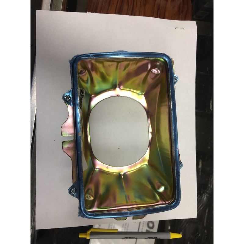 Dual rectangular 4 x 6 headlight bucket with retaining ring – SINGLE
