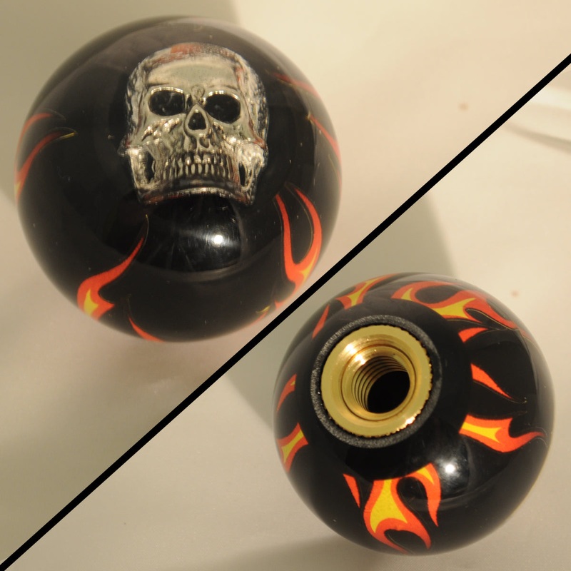 Flames black w/Skull embedded 2.25 diameter round gear shift knob