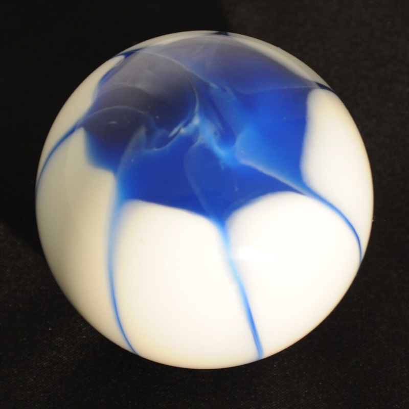 Splash 2.25 diameter round gear shift knob w/ 1/2 x 13 adapter