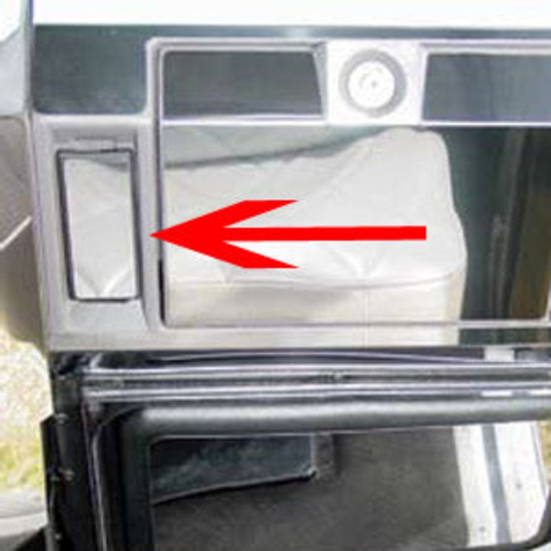 Freightliner Classic/FLD stainless steel passenger’s side ash tray trim