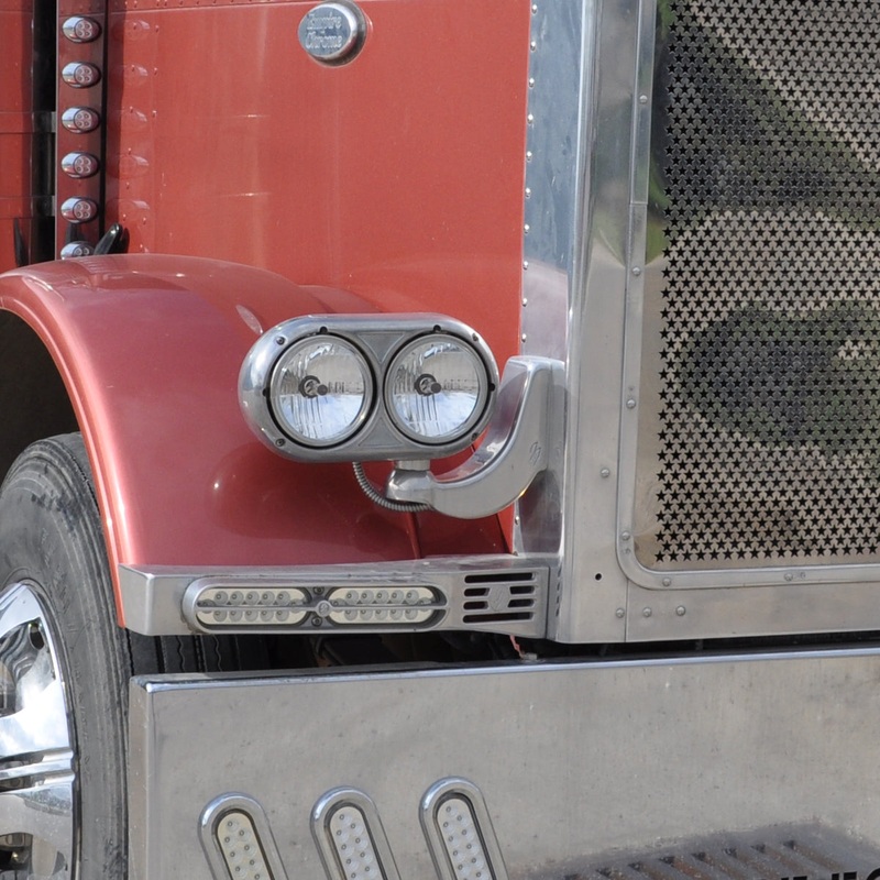Double JJ Peterbilt 379/389 cast aluminum headlight brackets – PAIR
