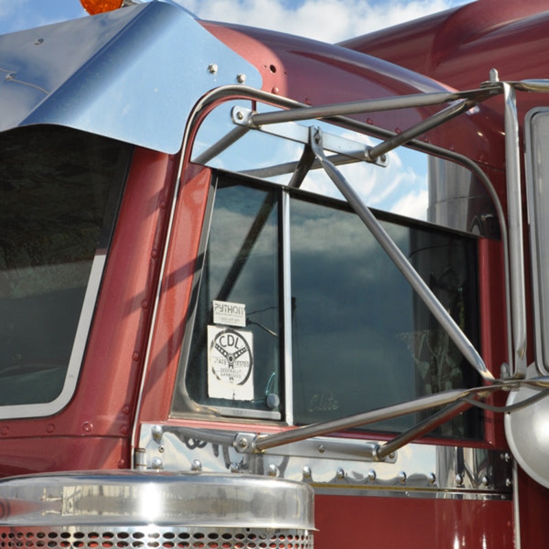 Peterbilt 1973-2004 stainless steel top of door trim – 5 chopped look, PAIR