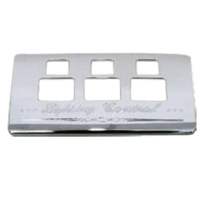 Kenworth T660/W900 2006+ chrome plastic light switch control panel trim – 3 switch holes