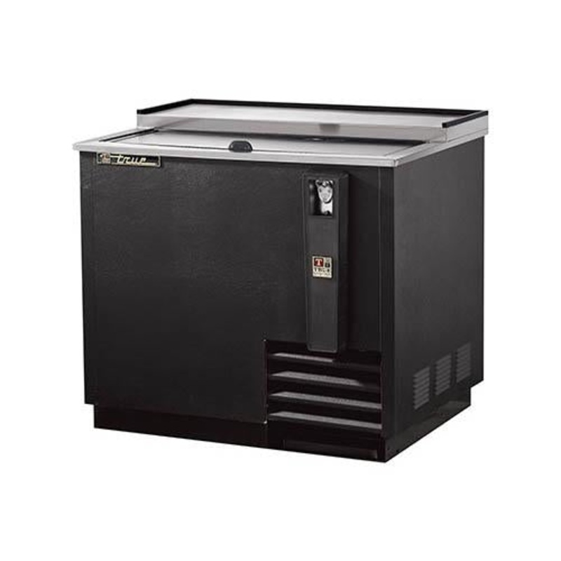 True Horizontal Bottle Cooler (11 Case Capacity)